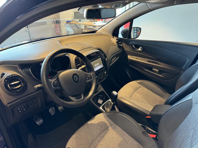 RENAULT CAPTUR 2019