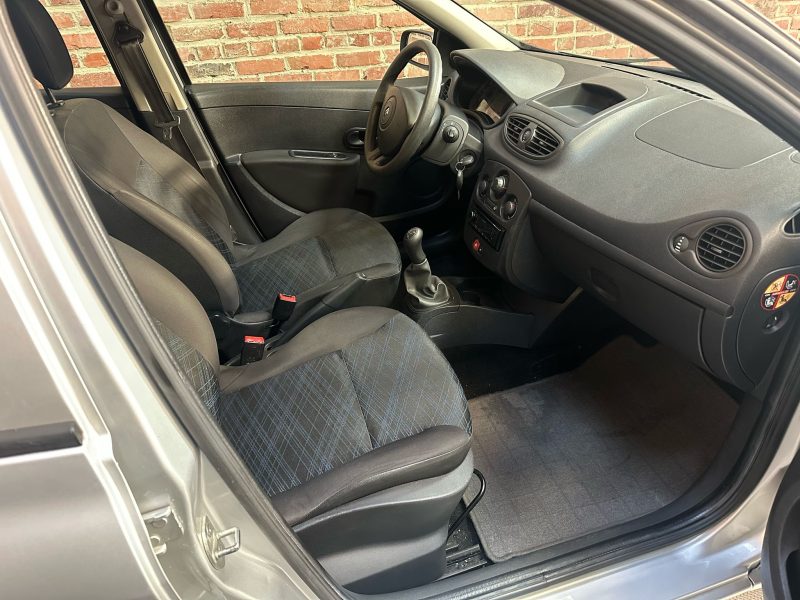 RENAULT CLIO 1.5 DCi 70 CV 2009