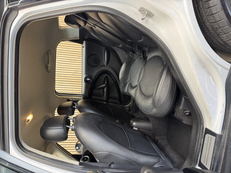 MINI MINI 2012
