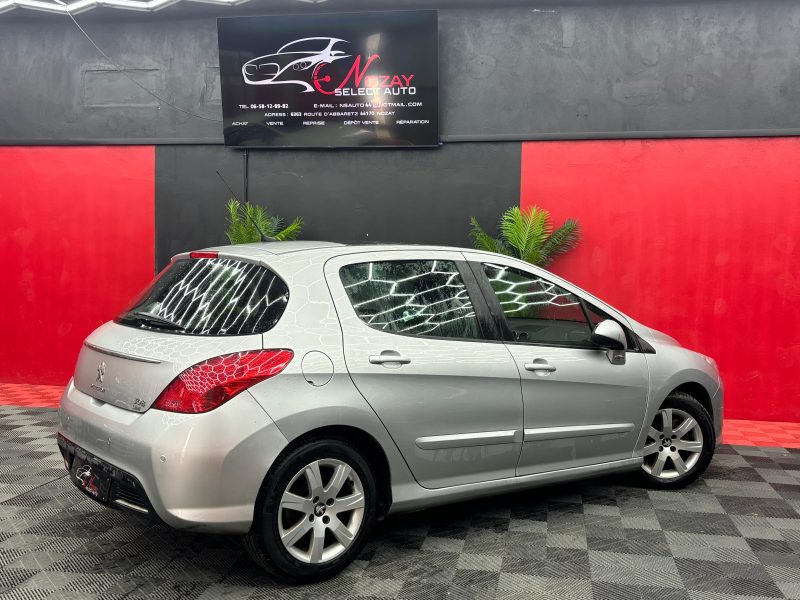 PEUGEOT 308 I 2010