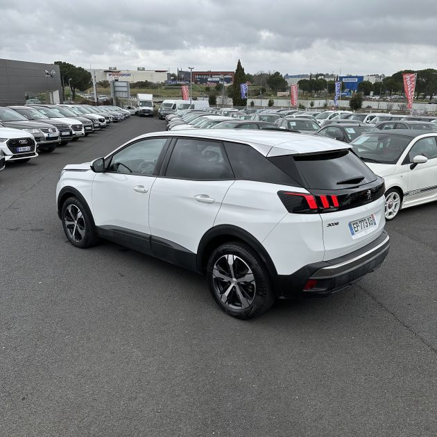 PEUGEOT 3008 II 2.0 BLUEHDI 150ch S&S ALLURE Crit'Air2