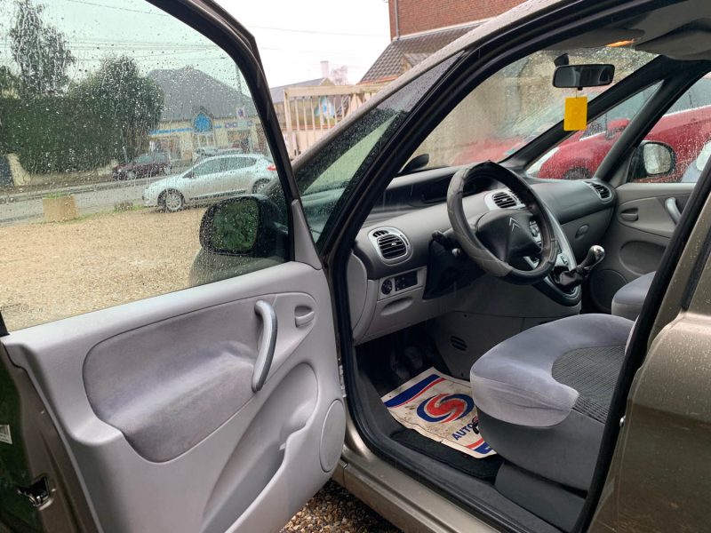 CITROEN XSARA PICASSO 2010 1.6 HDI 