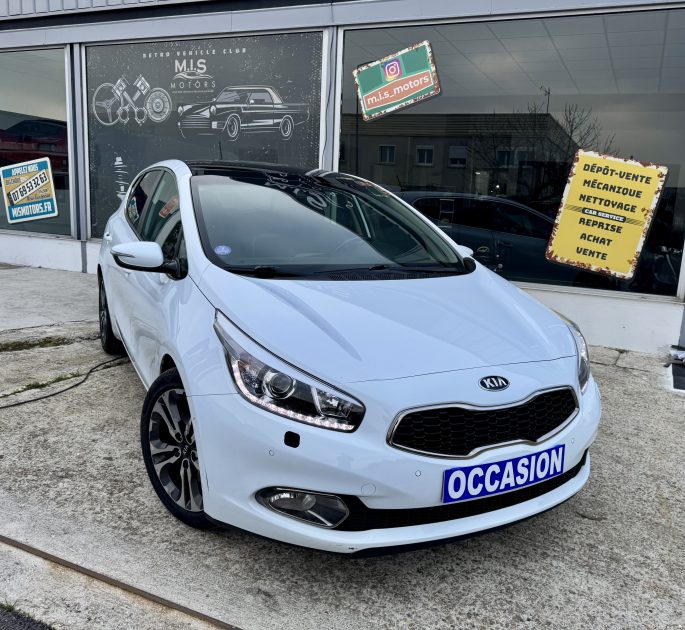 KIA CEE-D 1.6 GDi 135cv Premium