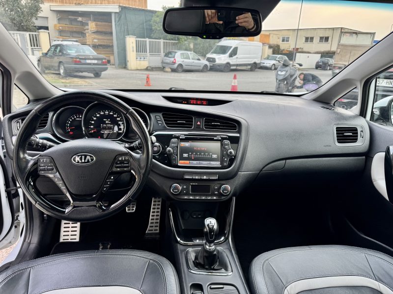 KIA CEE-D 1.6 GDi 135cv Premium