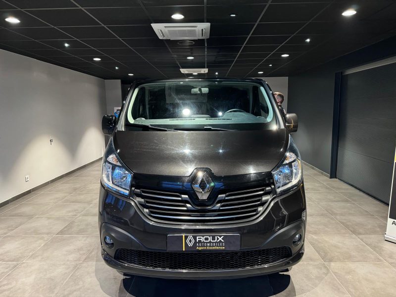 RENAULT TRAFIC 2019