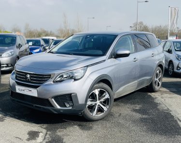 PEUGEOT 5008 2019