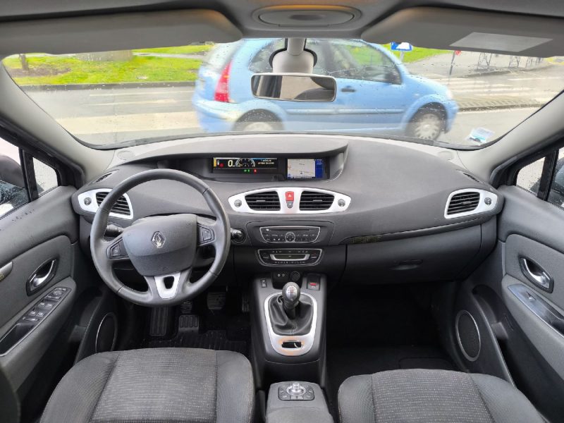 RENAULT MEGANE GRAND SCENIC III