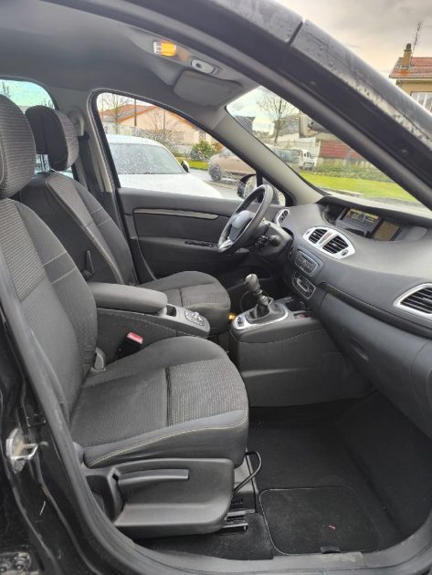 RENAULT MEGANE GRAND SCENIC III