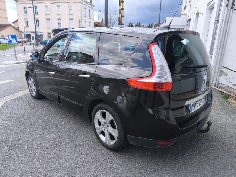 RENAULT MEGANE GRAND SCENIC III