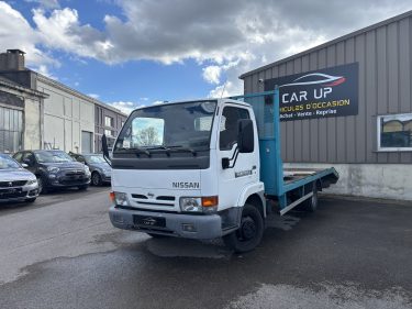 NISSAN CABSTAR E 2001