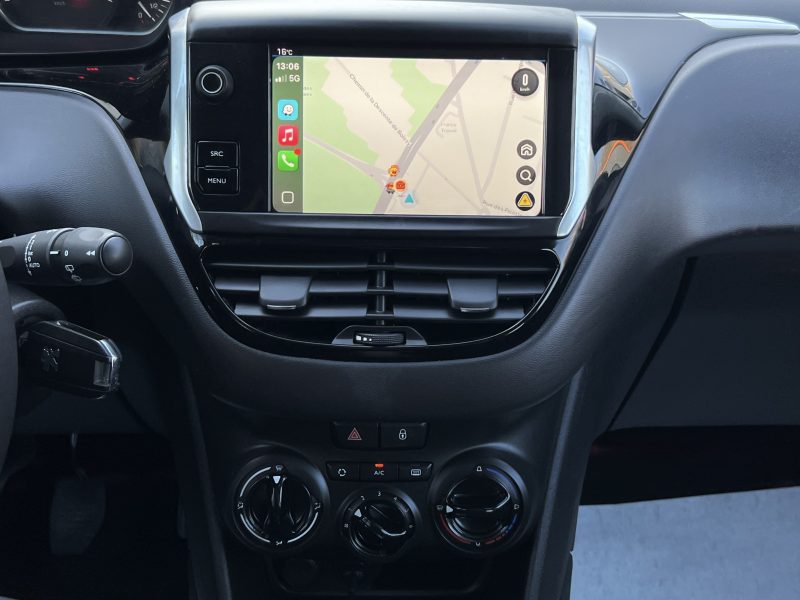 PEUGEOT 208 PHASE 2 SIGNATURE 1.2 82 APPLE CARPLAY & ANDROID CAMERA RECUL CRIT AIR 1 - GARANTIE 1 AN