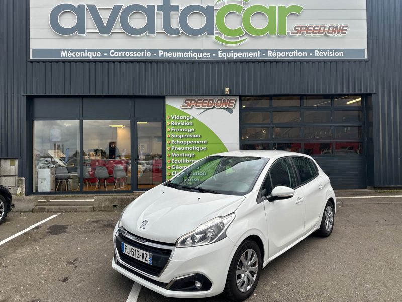 PEUGEOT 208 2019