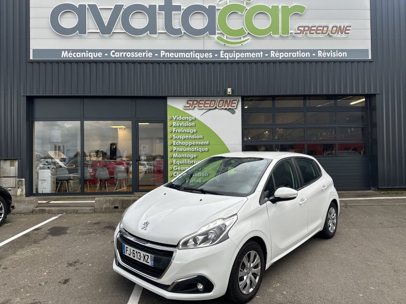 PEUGEOT 208 2019