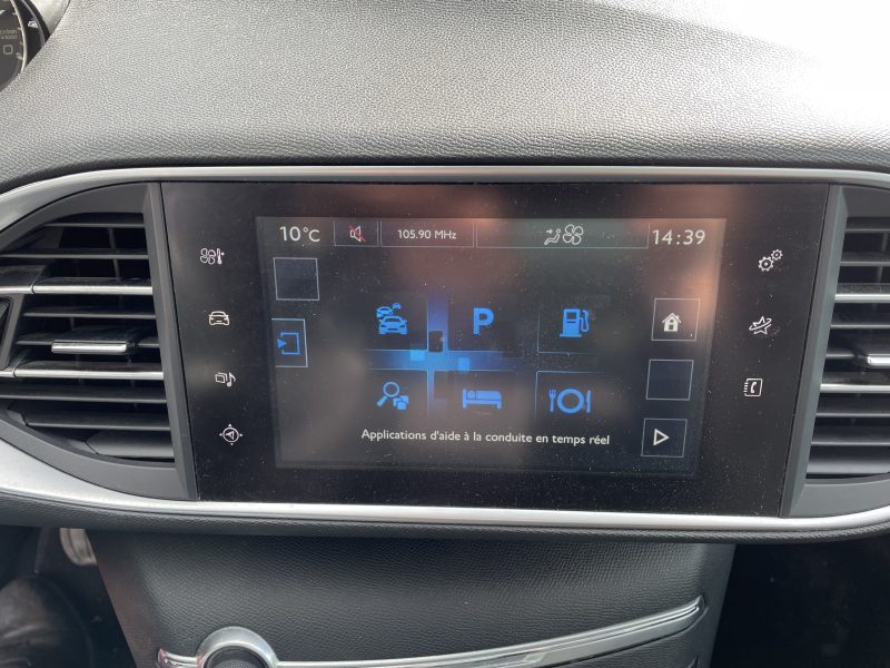PEUGEOT 308 2015