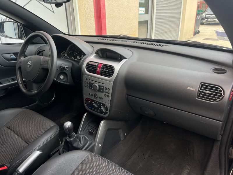 OPEL TIGRA   2007