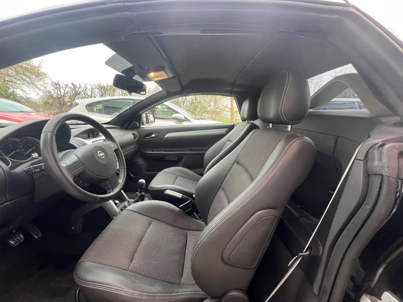 OPEL TIGRA   2007