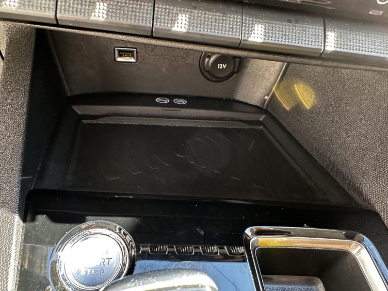 PEUGEOT 3008 2021