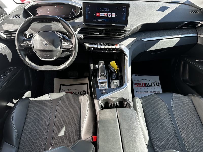 PEUGEOT 3008 2021