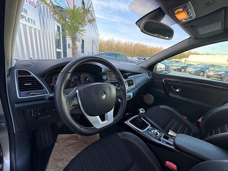 RENAULT LAGUNA