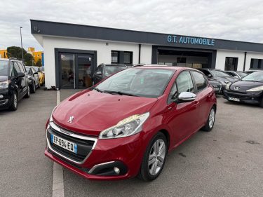 PEUGEOT 208 2017