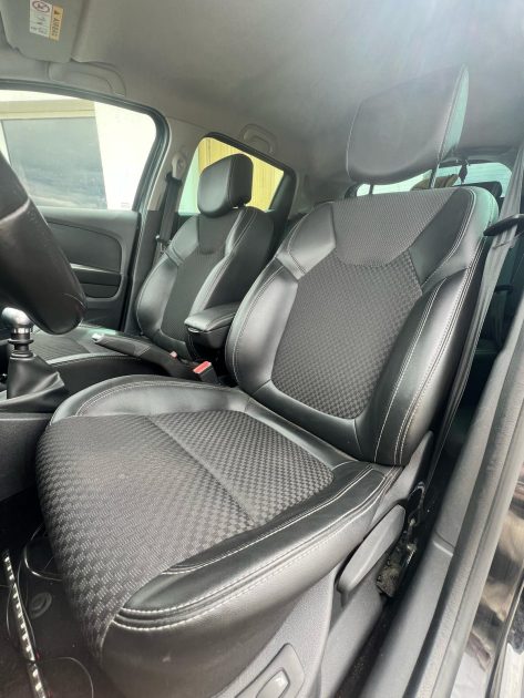 RENAULT  CLIO 4 Intense 1.5DCI 110CV / Distribution Neuve / Première Main / CT OK 
