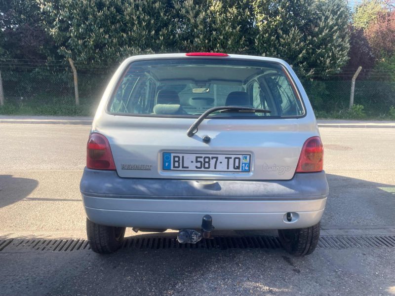 RENAULT TWINGO I 1.2i 16V 75CV