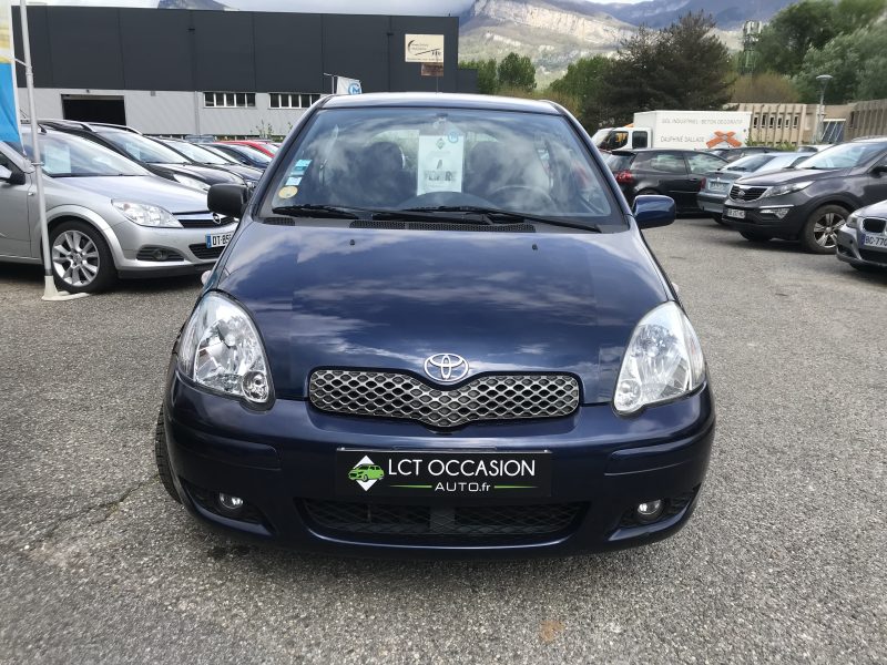 TOYOTA YARIS 1 - 1.3 VVTi 87cv 16V 3 portes - CONTROLE TECHNIQUE = OK