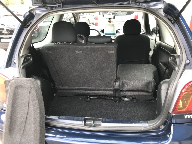 TOYOTA YARIS 1 - 1.3 VVTi 87cv 16V 3 portes - CONTROLE TECHNIQUE = OK