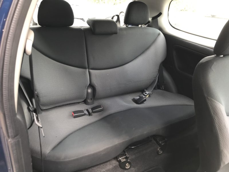 TOYOTA YARIS 1 - 1.3 VVTi 87cv 16V 3 portes - CONTROLE TECHNIQUE = OK