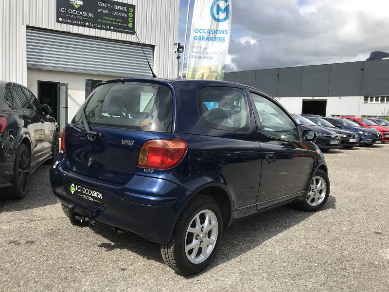 TOYOTA YARIS 1 - 1.3 VVTi 87cv 16V 3 portes - CONTROLE TECHNIQUE = OK