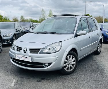 RENAULT MEGANE SCENIC 150ch 2.0 DCI